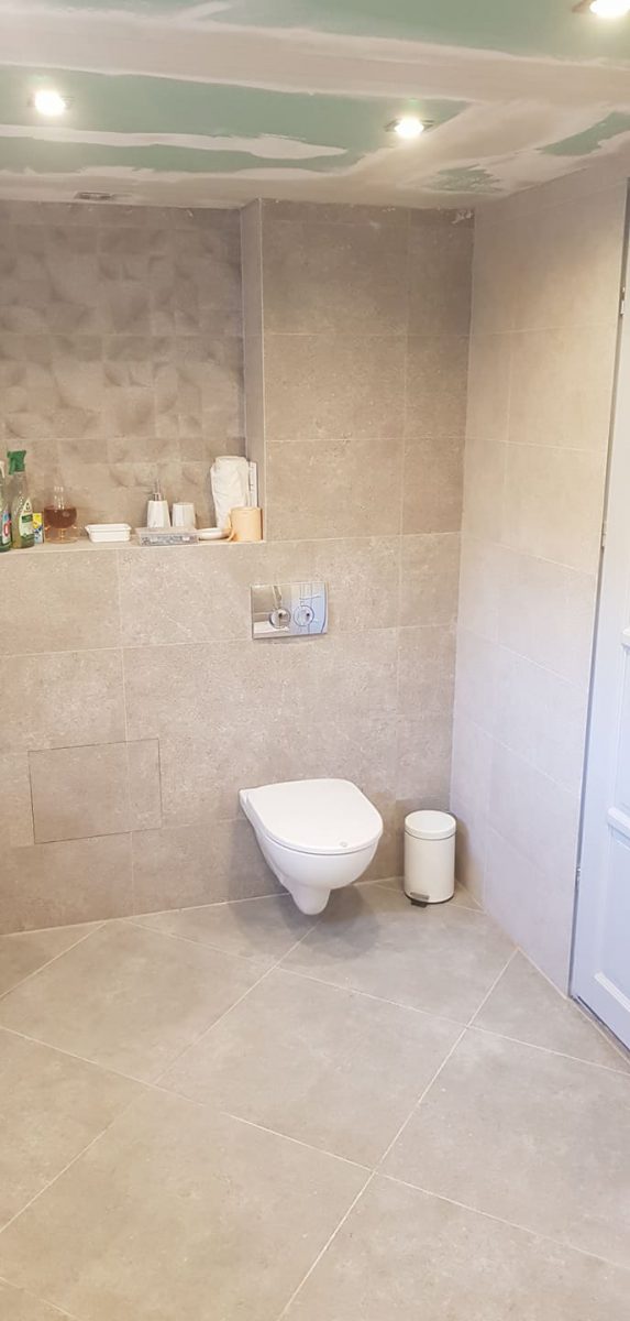 69865529_1558300260978669_6061575043782017024_n