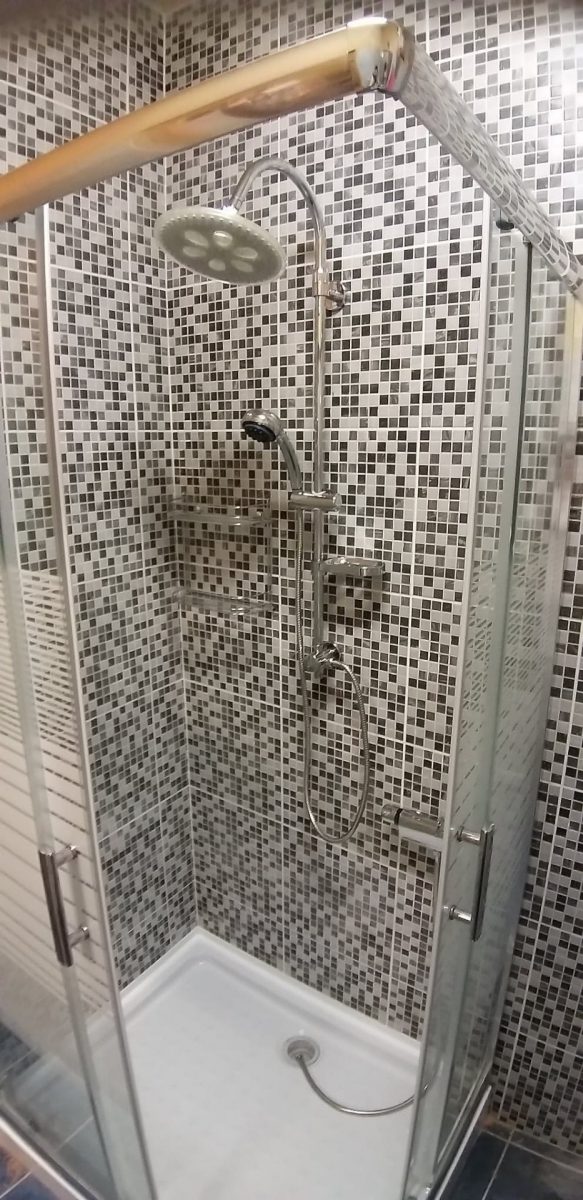 70096458_396247187759446_2334228941994196992_n